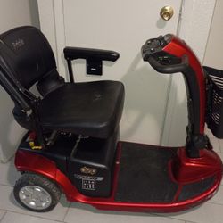 Victory 9 Scooter 