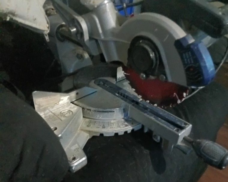 Ryobi Miller Saw With Laser Works Great Works Great