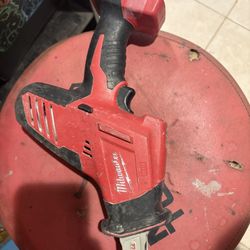 Milwaukee Hacksaw M18