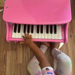 Melissa and Doug Pink Piano