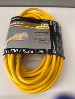 Southwire heavy-duty outdoor extension cord is 50 feet (15.2 meters) long with a 12/3 SJTW gauge.
