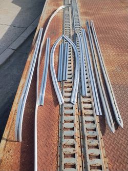 Vw split bus deluxe trim with rocker spears 11 pieces total 
$350