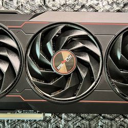 Sapphire 11322-02-20G Pulse AMD Radeon RX 7900 XTX Gaming Graphics Card with 24GB GDDR6