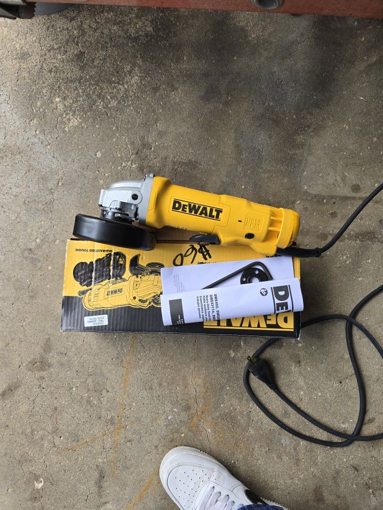 Dewalt Grinder