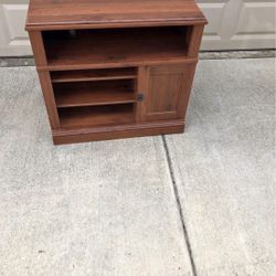 Entertainment Tv Early Black Friday $$40.00 December 30,2025