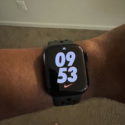 Series 7 Aluminum Apple Watch 41mm