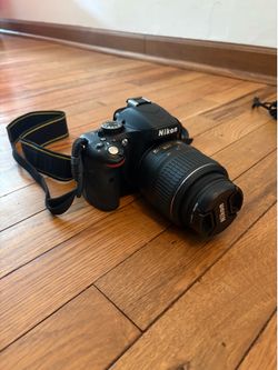 Nikon D5100 camera and accessories