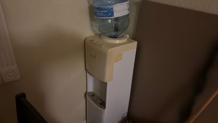 Primo water dispenser