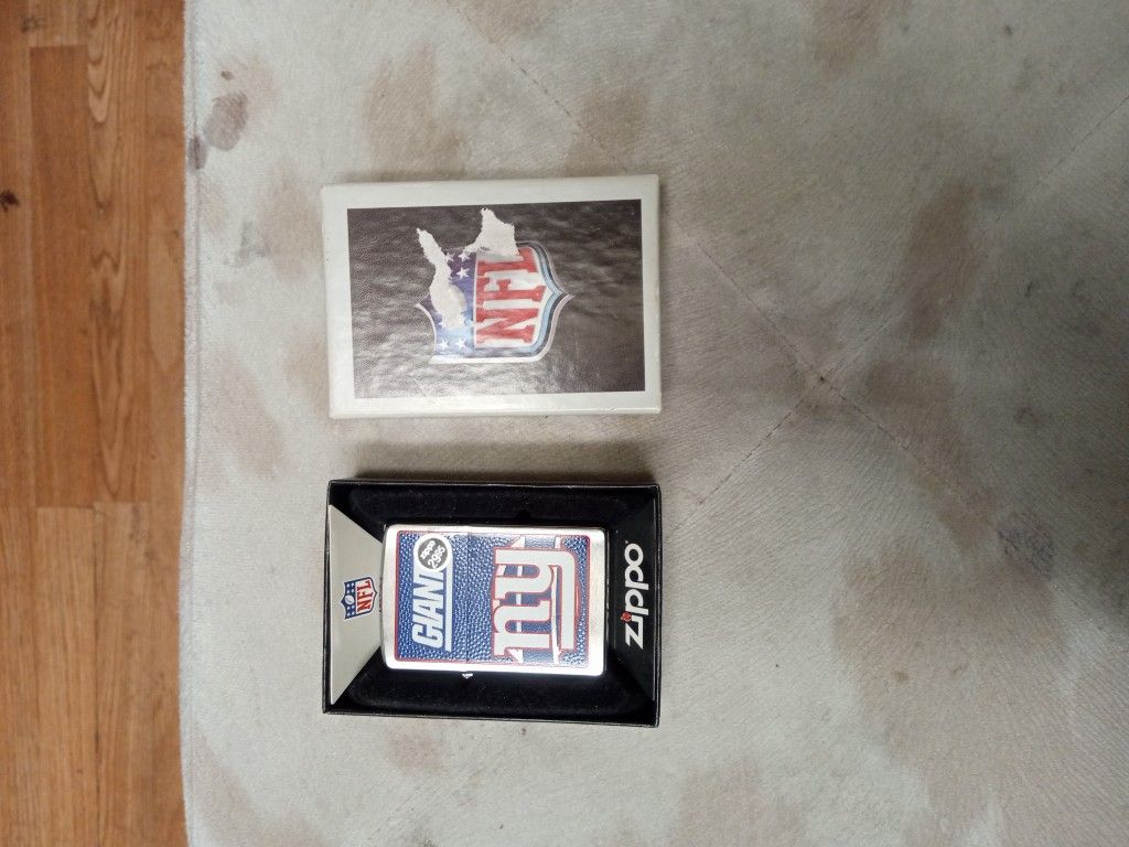 Brand New New York Giants Zippo Lighter 