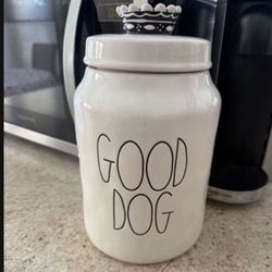 RAE DUNN “GOOD DOG “STORAGE CONTAINER FOOD TREATS CERAMIC 10”x 5 1/2”