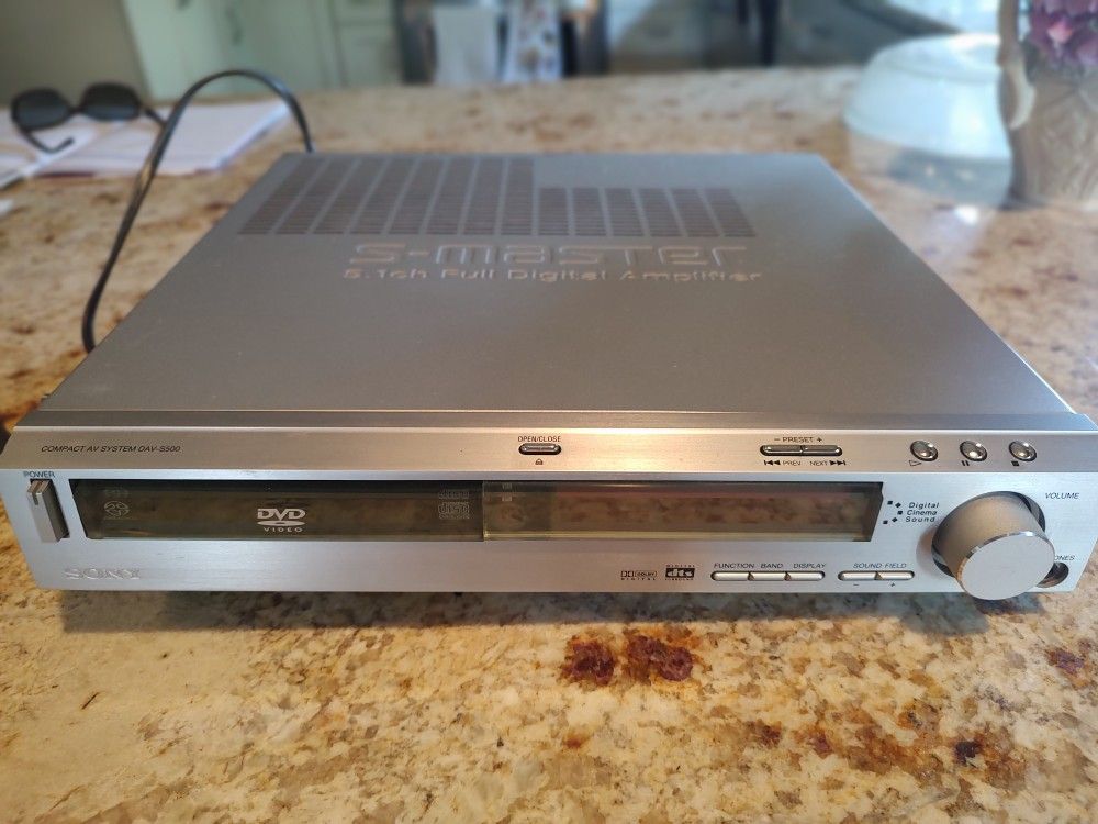 Sony Receiver DVD Player & Remote