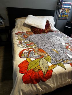 Queen bed set