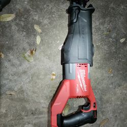 Milwaukee Fuel Super Sawzall