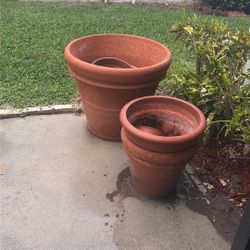 Flower pots