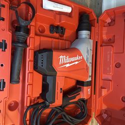 Milwaukee 1-3/4 in. SDS-MAX Rotary Hammer