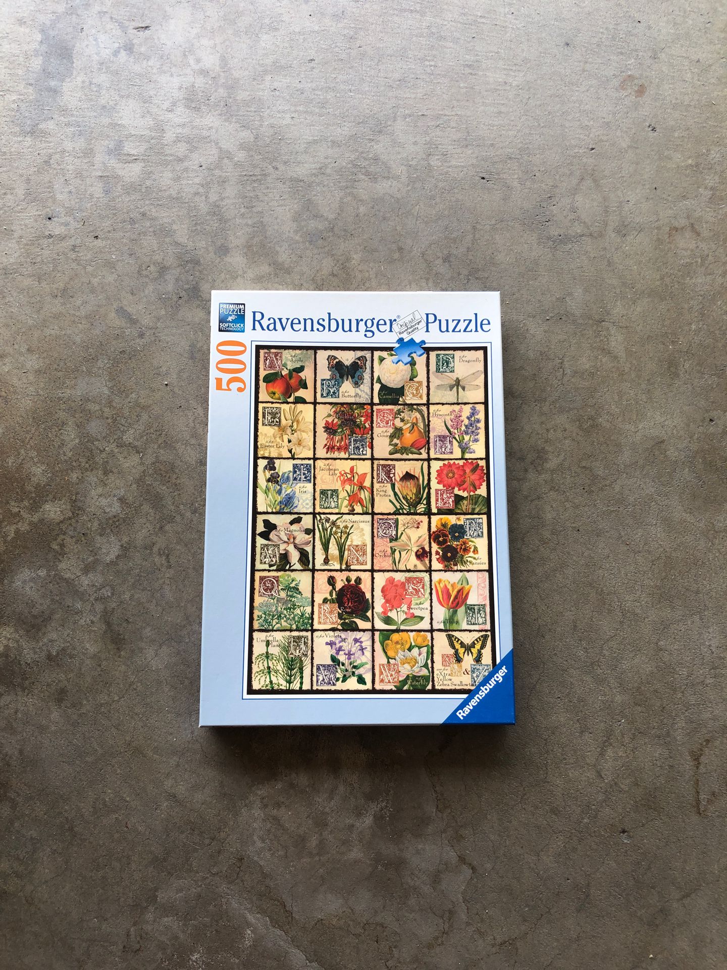 500 piece puzzle with all pieces. Ravensburger Puzzle, Table Puzzle, Picture Puzzle