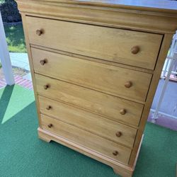 Must Go: 3 Piece Dresser Set + Storage Shelves 