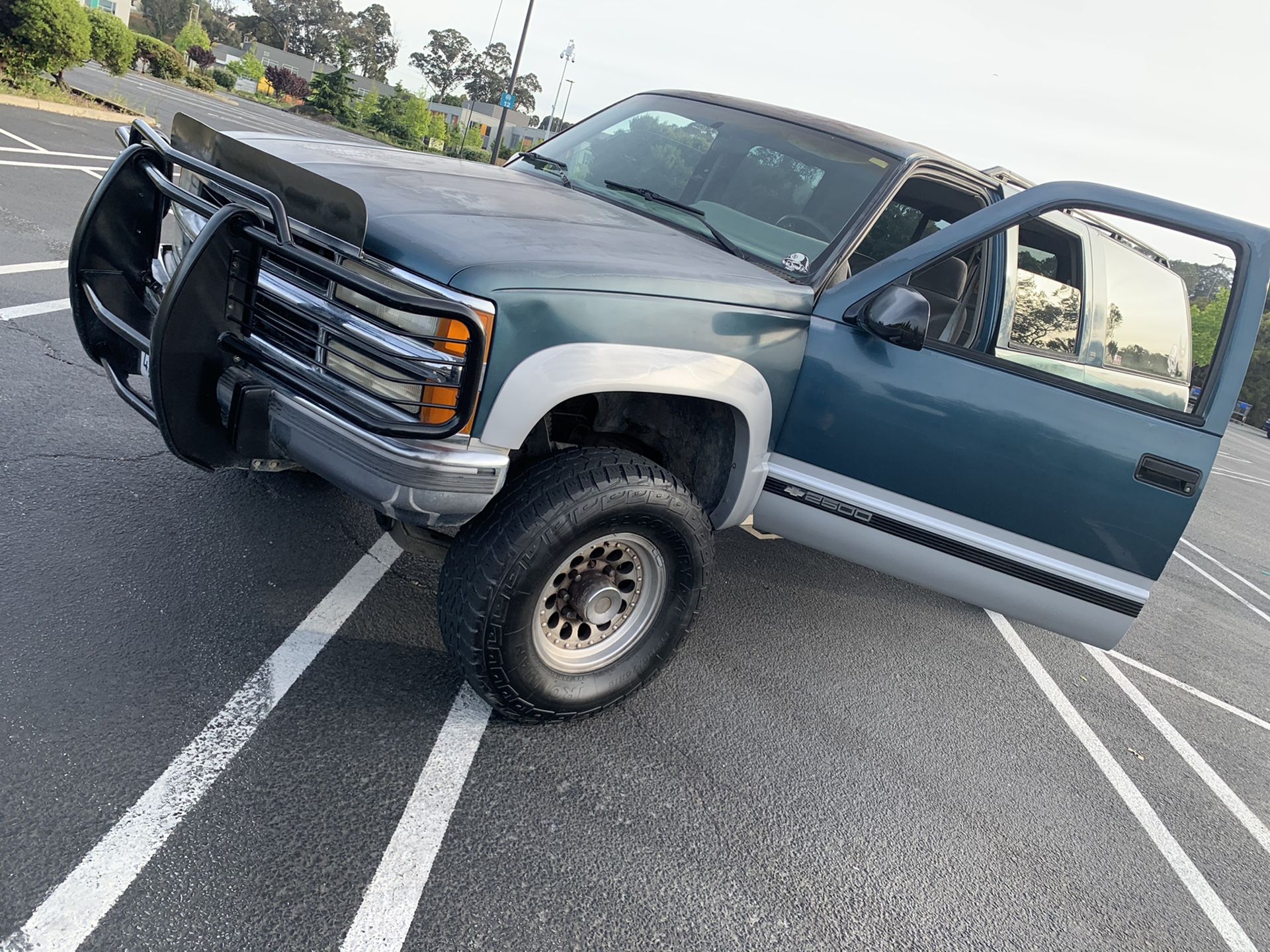 2004 Chevrolet Suburban