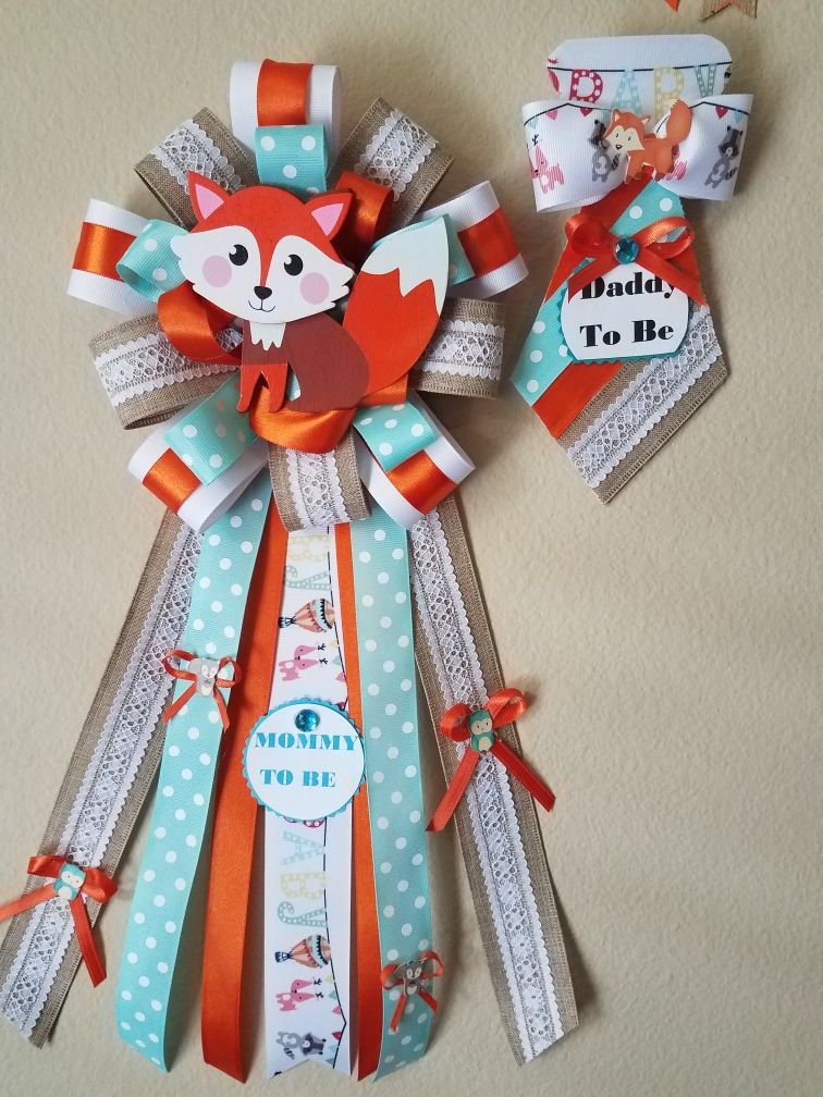 The woodlands baby shower corsage set