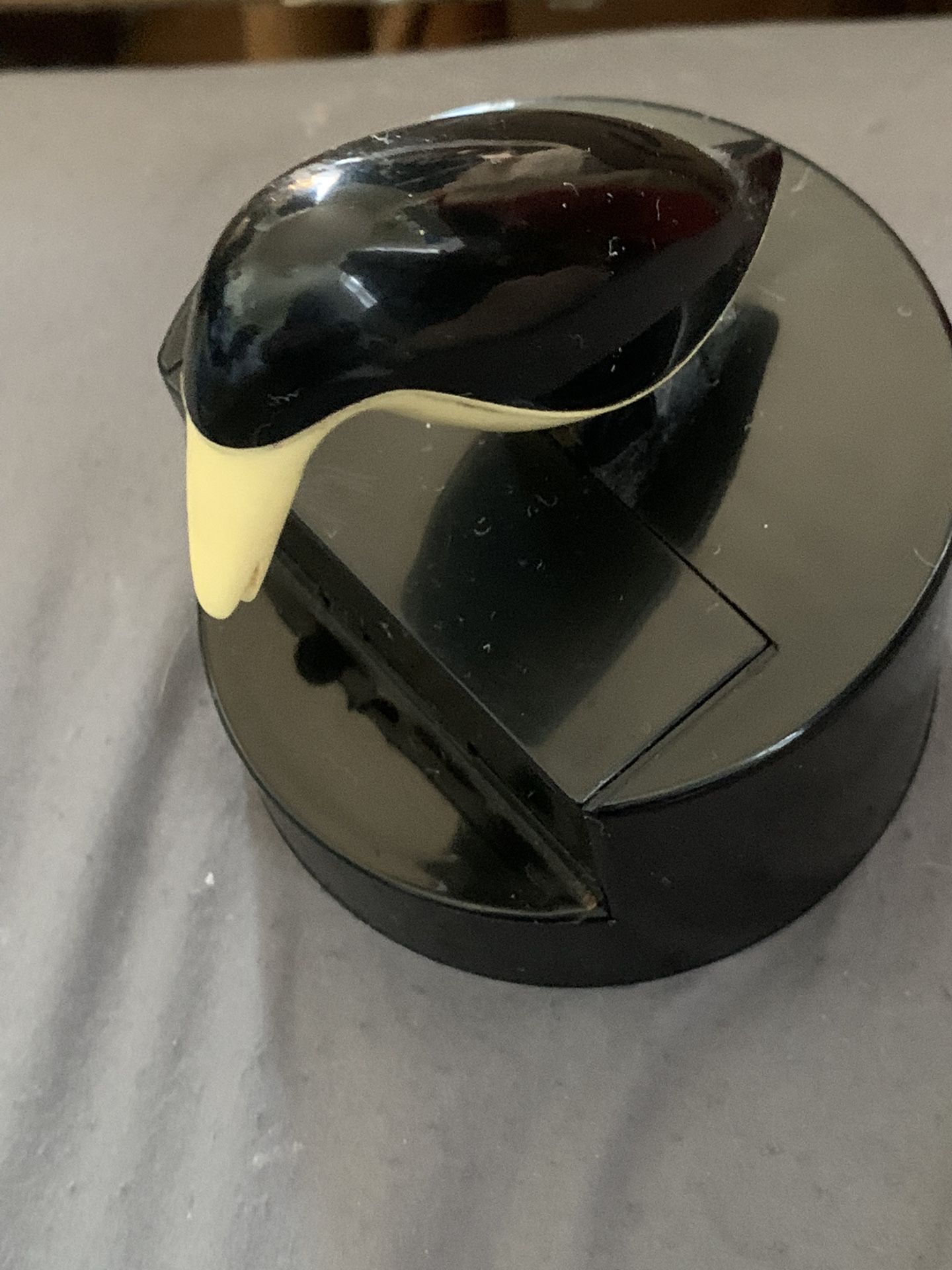 Tooth Pick Holder Of Penquin