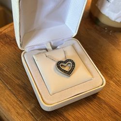 Blue Dimond Pendant Necklace 