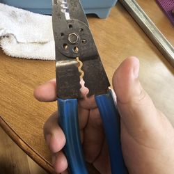 Wire Strippers 2 Pair 