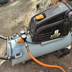 8 Gallon Air Compressor