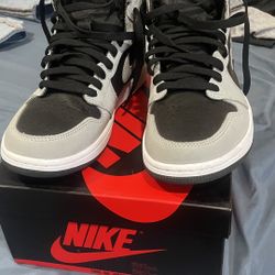 Jordan 1 Shadow