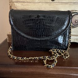 Vintage Neiman Marcus Blk leather embossed handbag Made in Italy- Gold chain w/blk