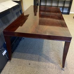 Boutilier & Company – Mahogany Veneer Rectangular Dining Table with Extension Leaves