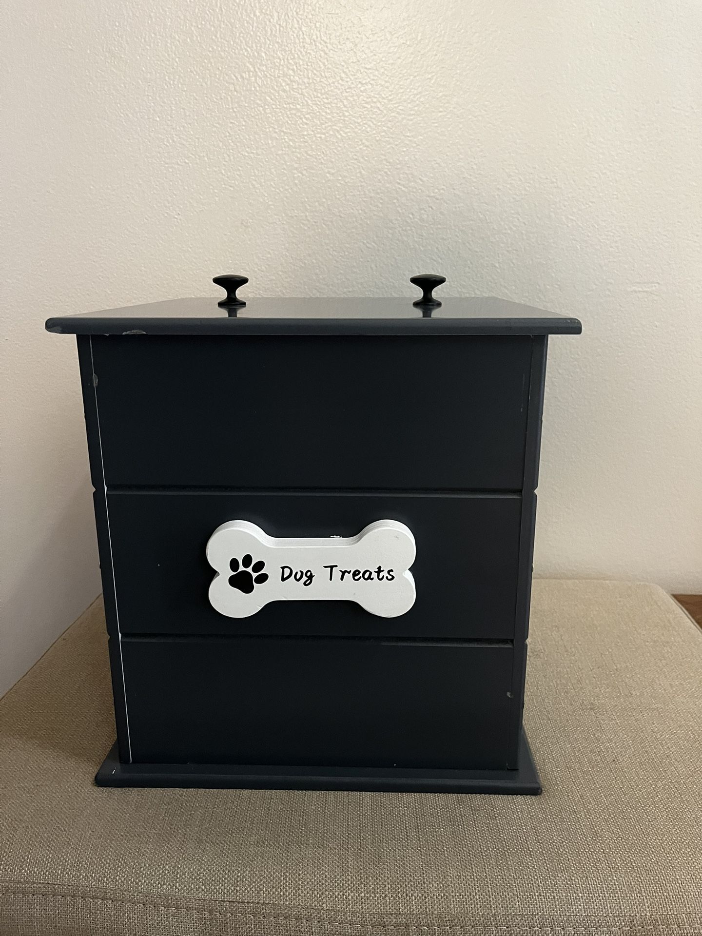 New Dog Box , Storage Food , Snack , Toys