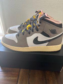 Air Jordan 1 Mid