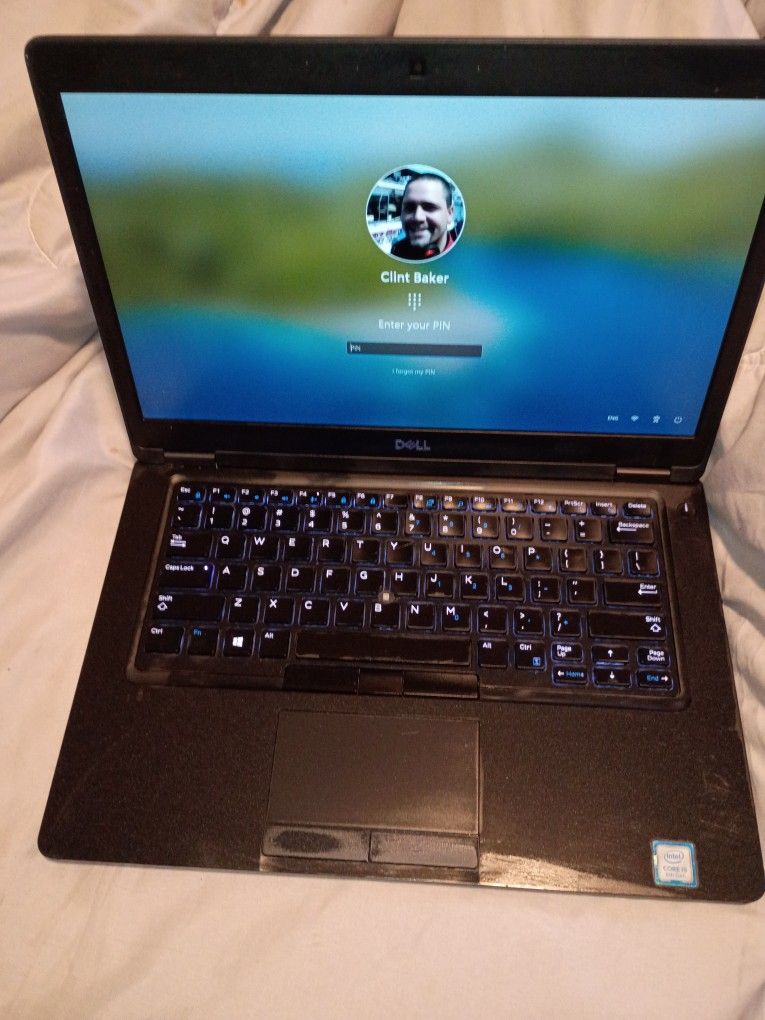 Dell Latitude 5491 16GBRAM / 500GB SSD Black,14" Screen, Optional Touchscreen 