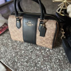 Coach Medium Bag 