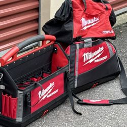 Milwaukee Pack outs
