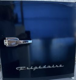 Mini Refrigerator