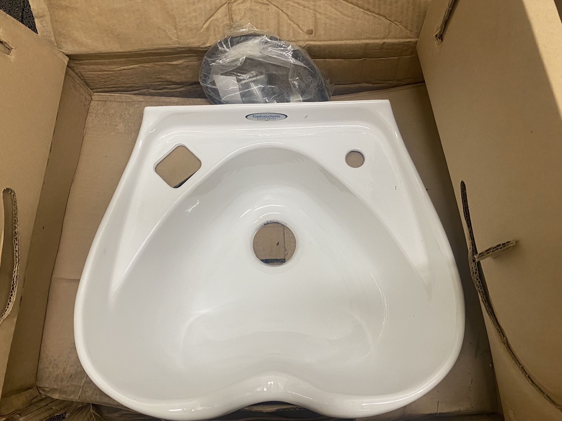 Belvedere 3100 Cameo Enamel Shampoo Bowl White