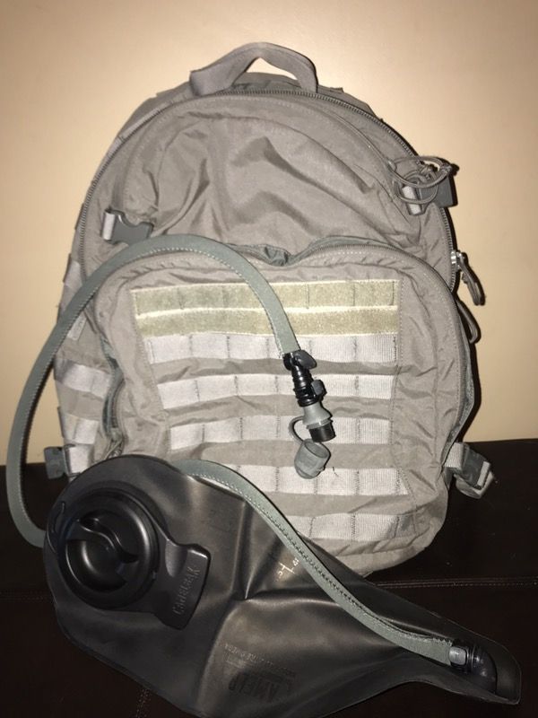 Camelbak Hydrate of Die Back Pack with new bladder
