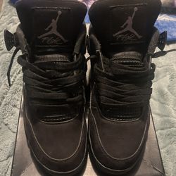 Air Jordan 4 Retro ‘Black Cat’