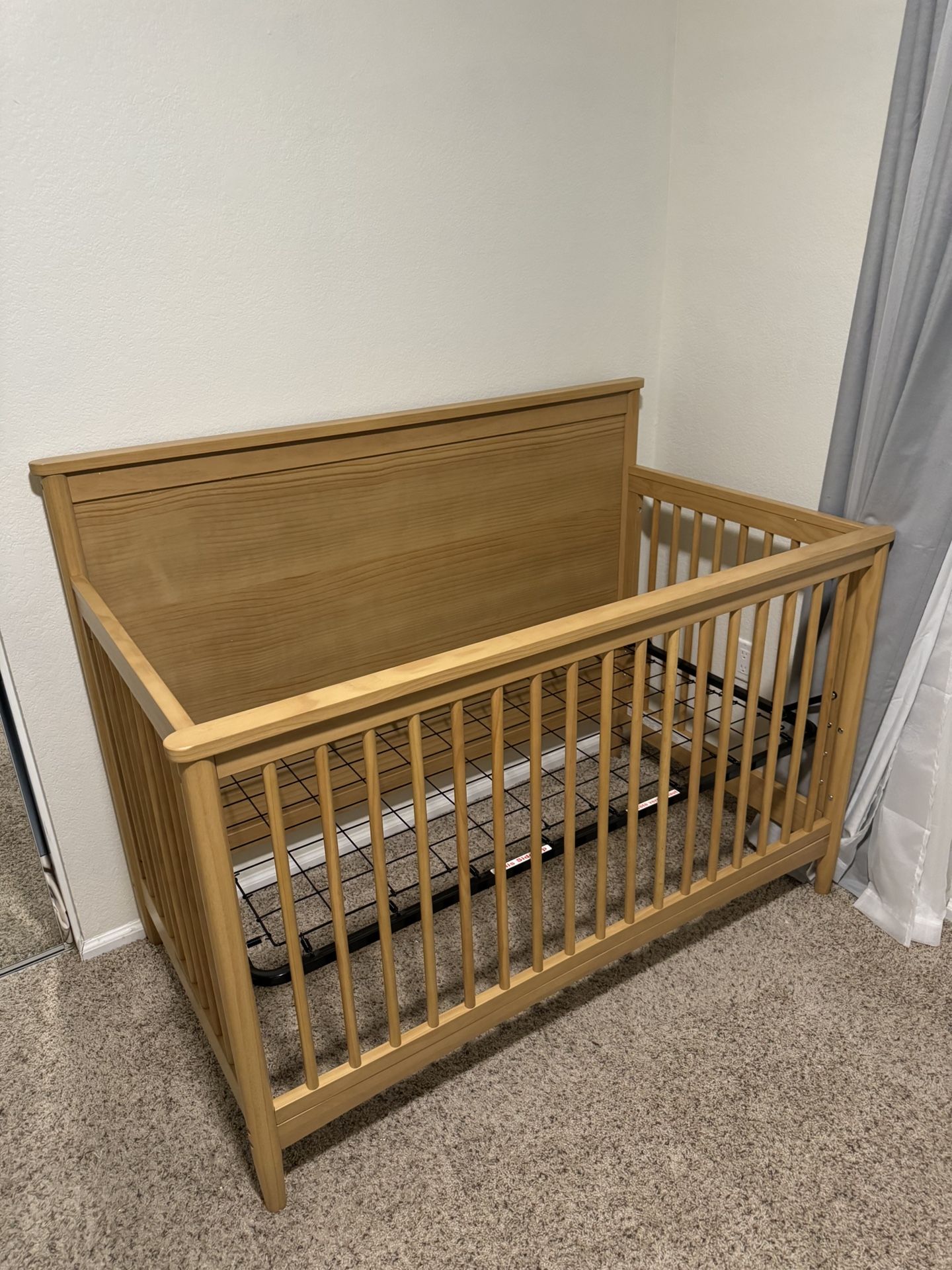 Baby crib