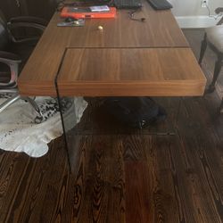 Glass Leg Dinning Table