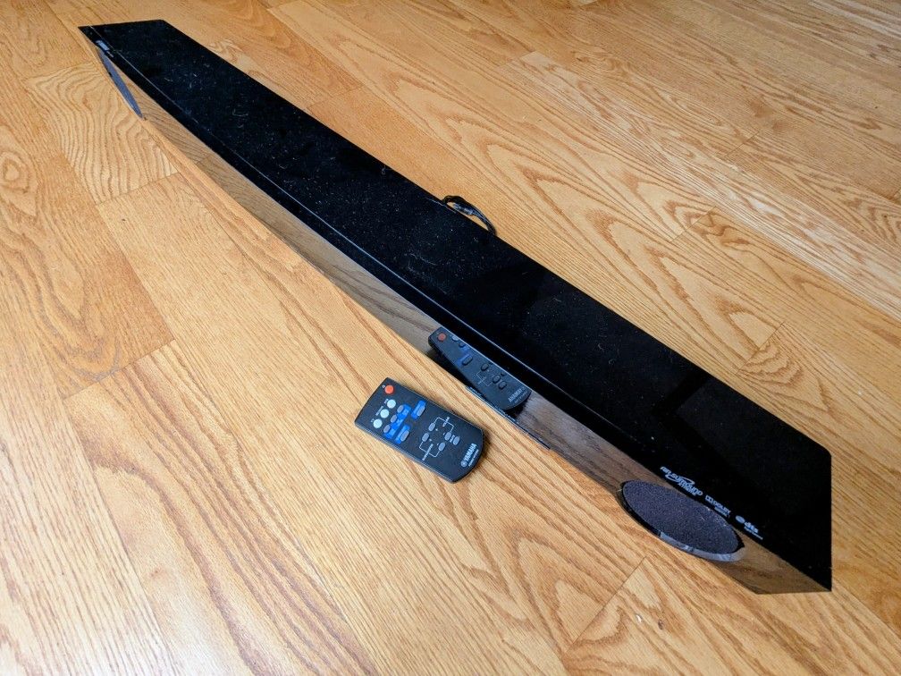 Yamaha Sound Bar Ats-1010