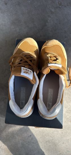 Brand new New balance 915’s