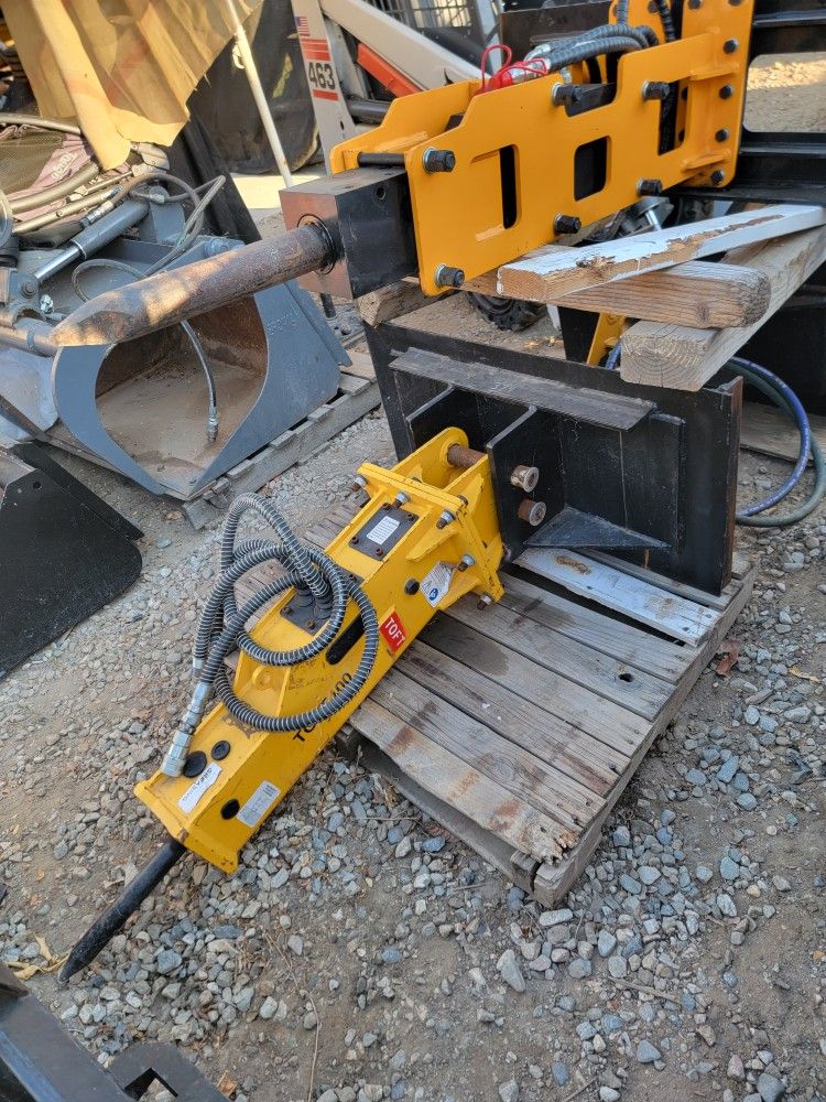 Bobcat  Breaker City SilenceTOFT 400