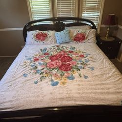 Cow King Bed With Side Desk Drawer And Lamp