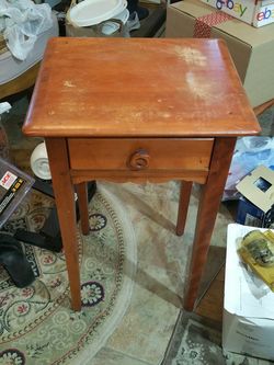 VINTAGE MAHOGANY WOOD TABLE WITH DRAWER , DOVETAIL, 28 IN H X 15 IN D X 17 IN W VERY HEAVY EXCELLENT CONDITION