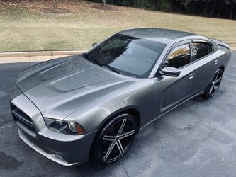 2012 Dodge Charger sxt 2 owners