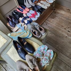 Some New Most Barely Used Woman's Shoes All Size 9