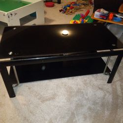 Sturdy TV Stand / Coffee Table