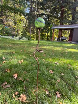 Green Glass Garden Globe Stake